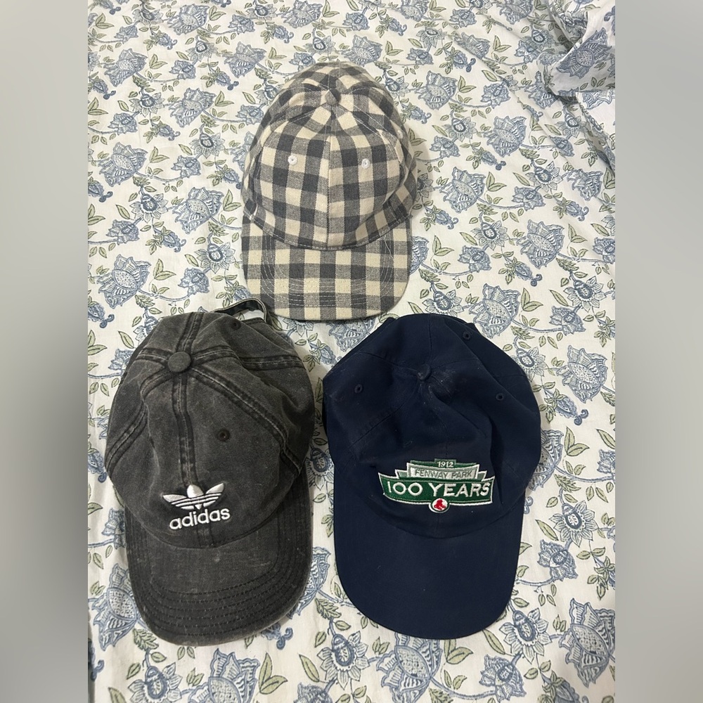 Set of 3 Hats - 15$ for all 3